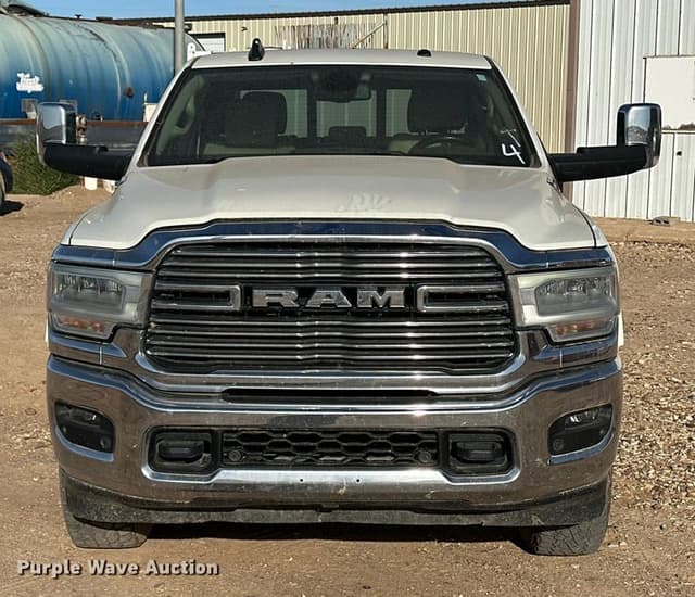 Image of Dodge Ram 2500 equipment image 1