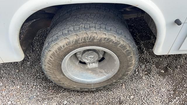 Image of Dodge Ram 3500 equipment image 4