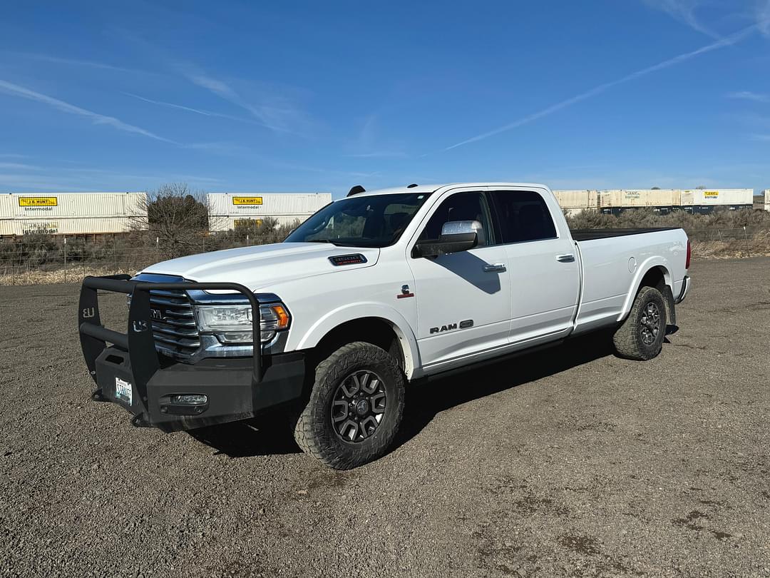 Image of Dodge Ram 3500 Primary image