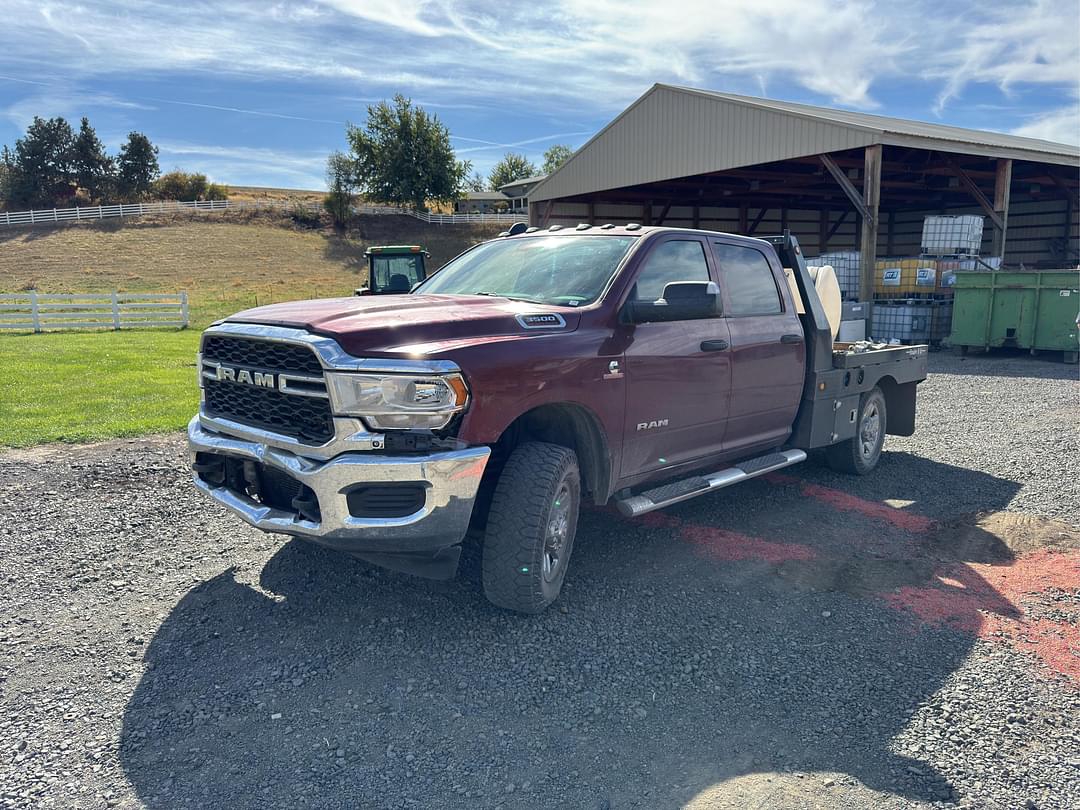 Image of Dodge Ram 3500 Primary image