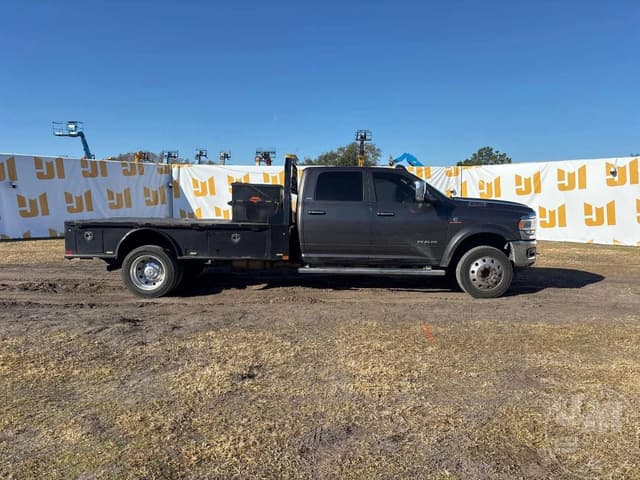 Image of Dodge Ram 4500 equipment image 3