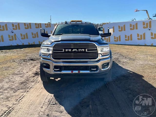 Image of Dodge Ram 4500 equipment image 1