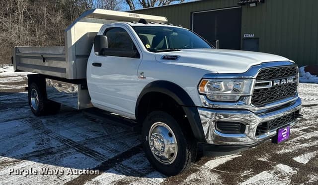 Image of Dodge Ram 5500 equipment image 2