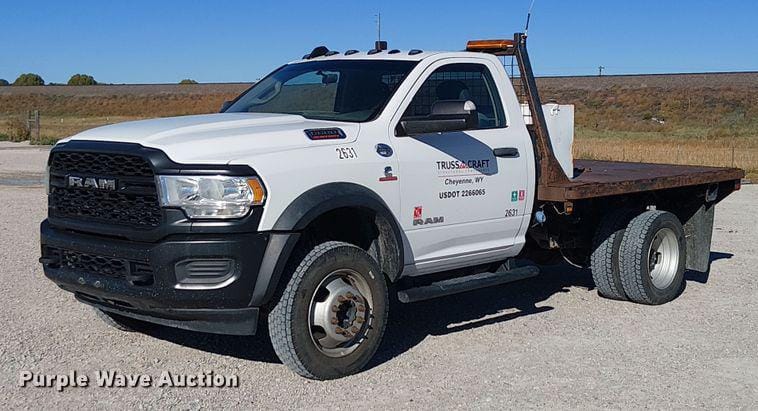 2019 Dodge Ram 5500 Equipment Image0