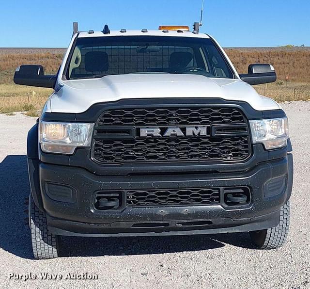Image of Dodge Ram 5500 equipment image 1