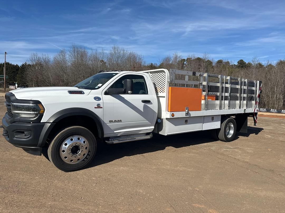 Image of Dodge Ram 5500HD Primary image