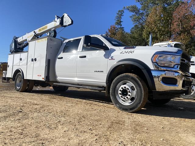 Image of Dodge Ram 5500HD equipment image 3