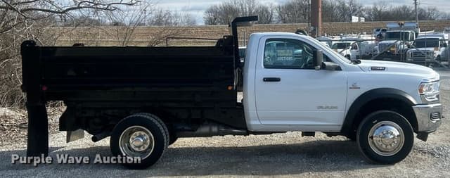 Image of Dodge Ram 5500HD equipment image 3