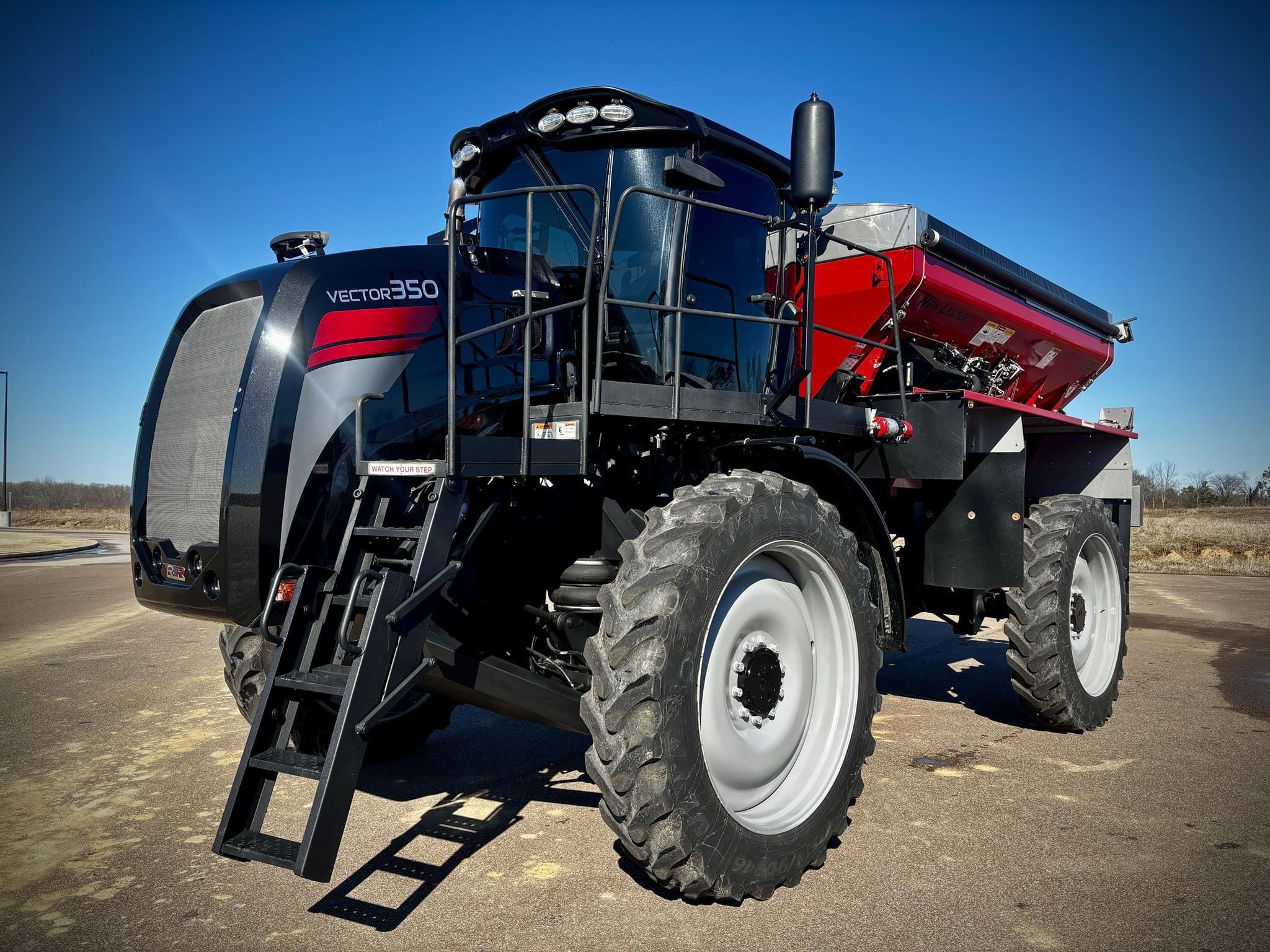 2019 RBR Enterprise Vector 350 Equipment Image0