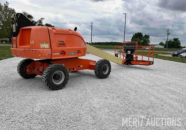 Image of JLG 400S equipment image 4