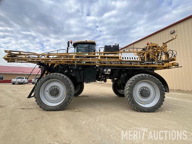 Image of RoGator RG1100C equipment image 1