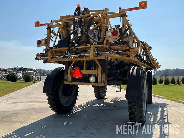 Image of RoGator RG1300 equipment image 2