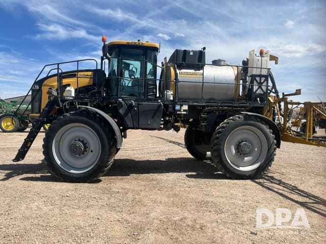 Image of RoGator RG1300C equipment image 2