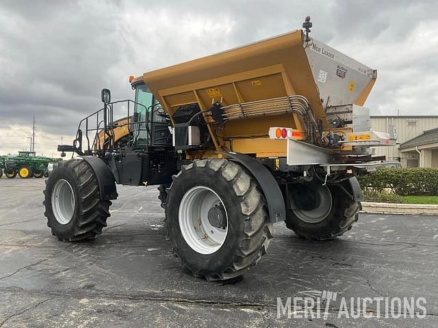 Image of RoGator RG1300C equipment image 2