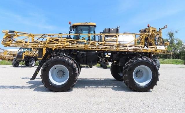 Image of RoGator RG1100C equipment image 1