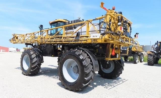 Image of RoGator RG1100C equipment image 2