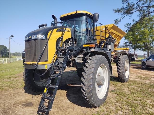 Image of RoGator RG1100C equipment image 4