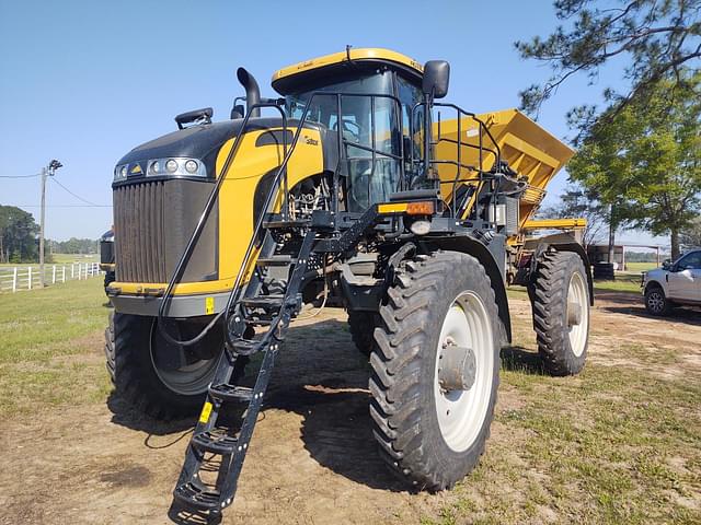 Image of RoGator RG1100C equipment image 4