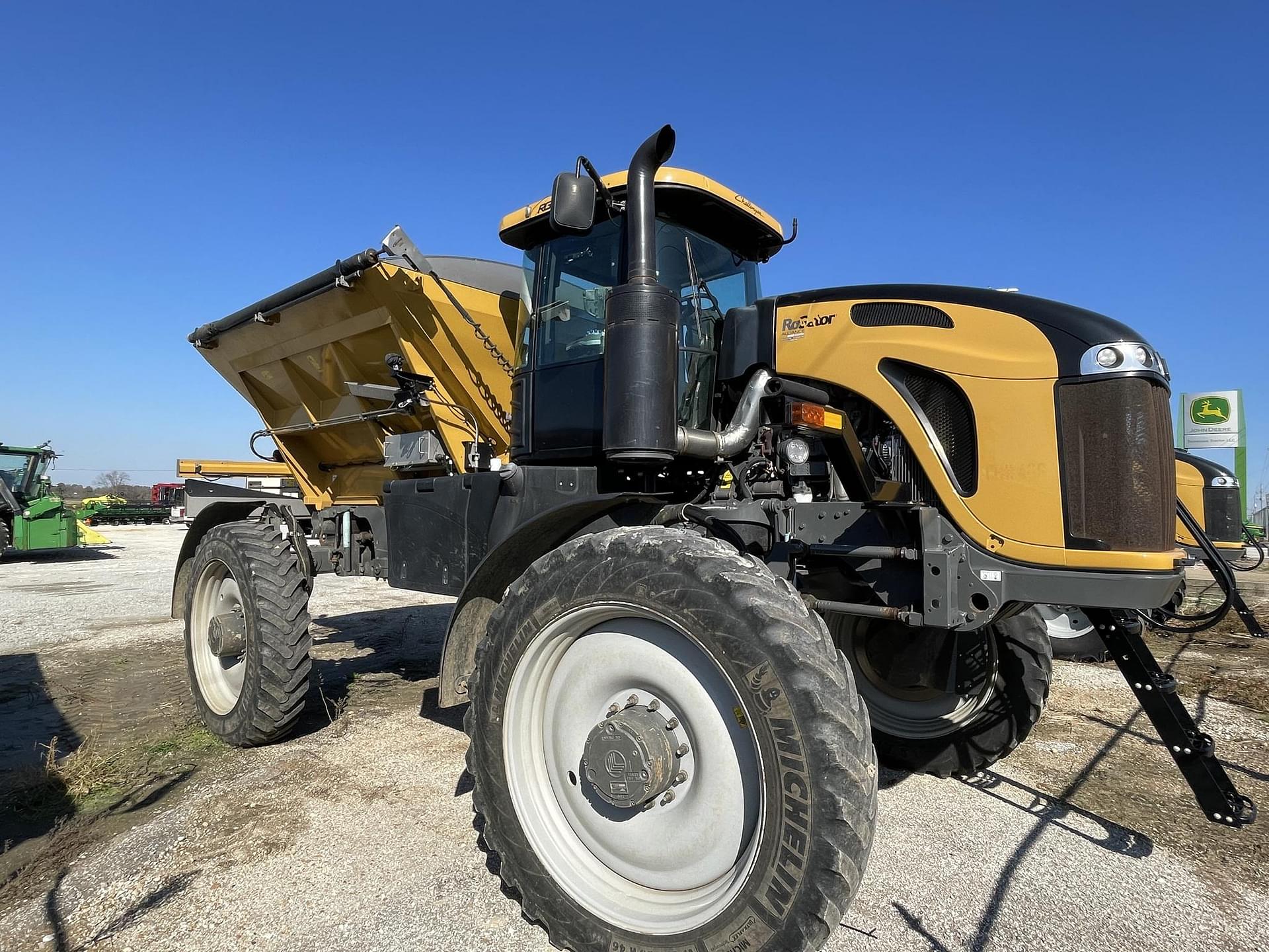 Main image RoGator RG1100C 1