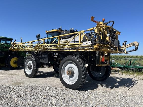 Image of RoGator RG1100C equipment image 1