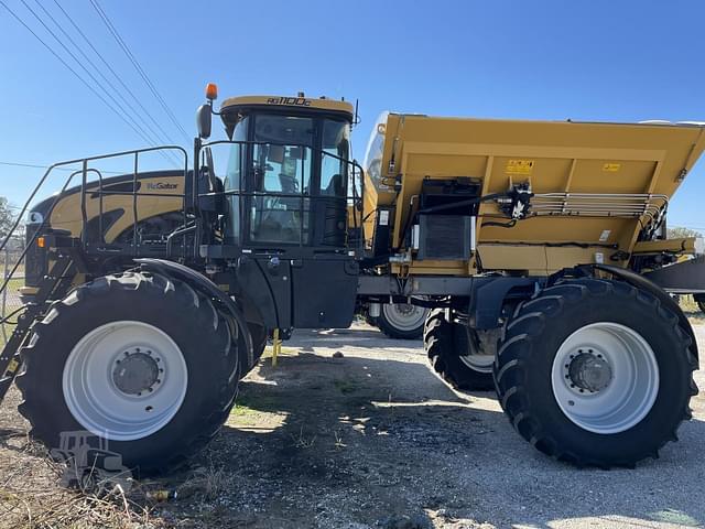 Image of RoGator RG1100C equipment image 1