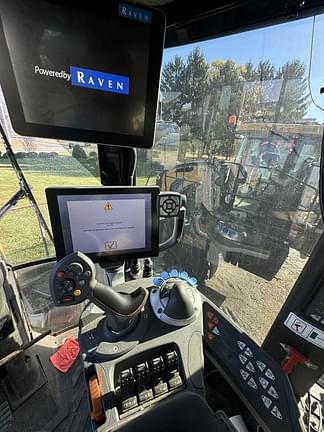 Image of RoGator RG1100C equipment image 4