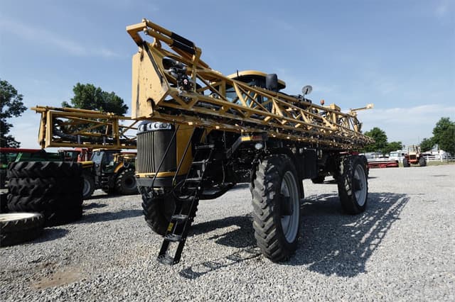 Image of RoGator RG1300C equipment image 1