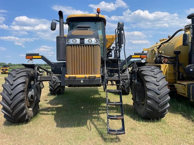 Image of RoGator RG1100C equipment image 2