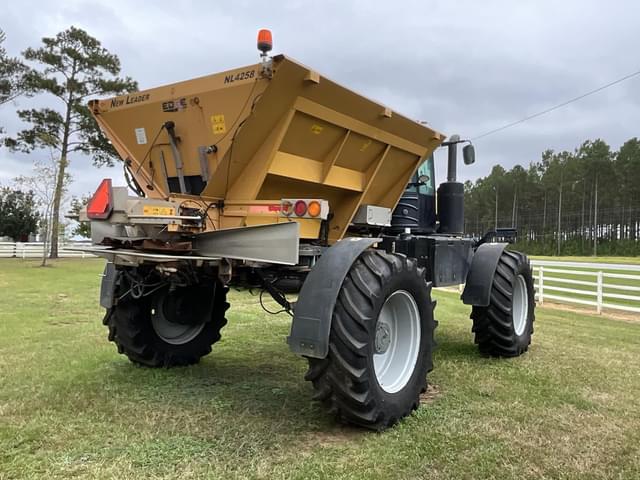 Image of RoGator RG1100C equipment image 3