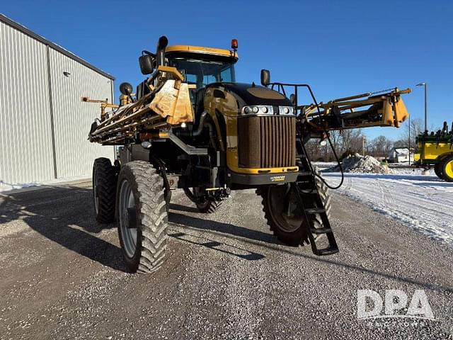 Image of RoGator RG1100C equipment image 3