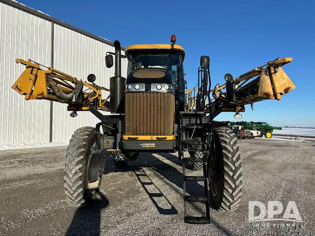 Image of RoGator RG1100C equipment image 2