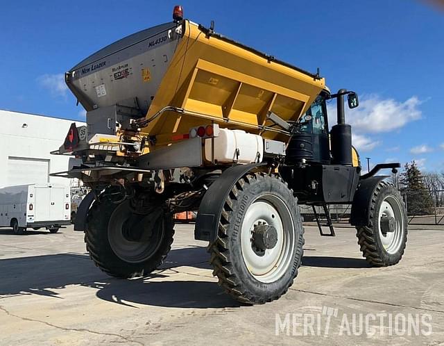 Image of RoGator RG1100C equipment image 4