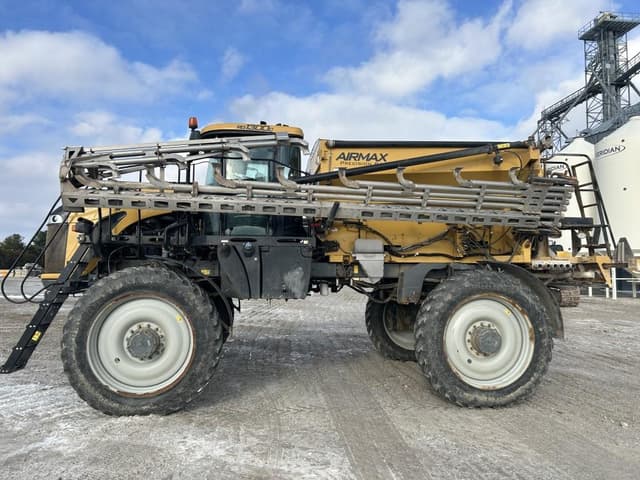 Image of RoGator RG1300C equipment image 2