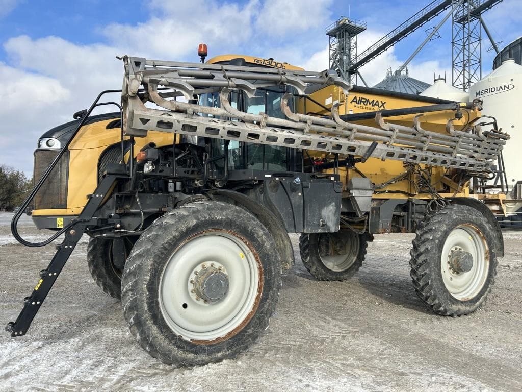 Image of RoGator RG1300C Primary image