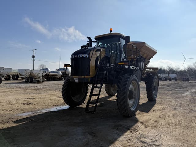 Image of RoGator RG1300C equipment image 2