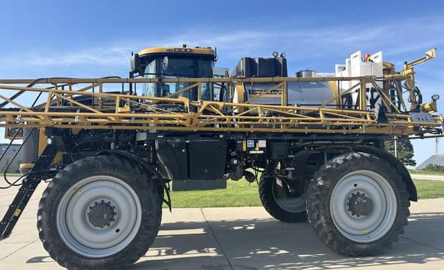 Image of RoGator RG1300C equipment image 1