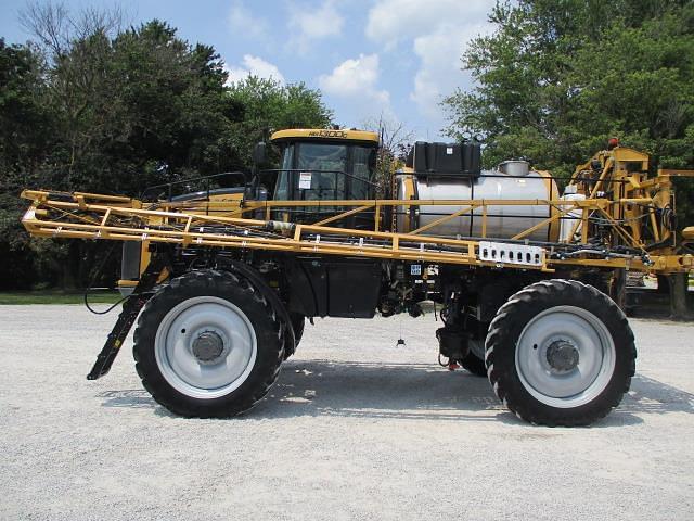 Image of RoGator RG1300C equipment image 2