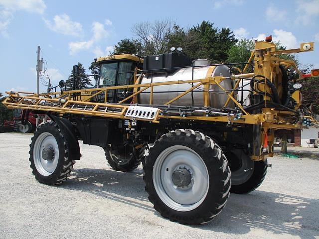 Image of RoGator RG1300C equipment image 4