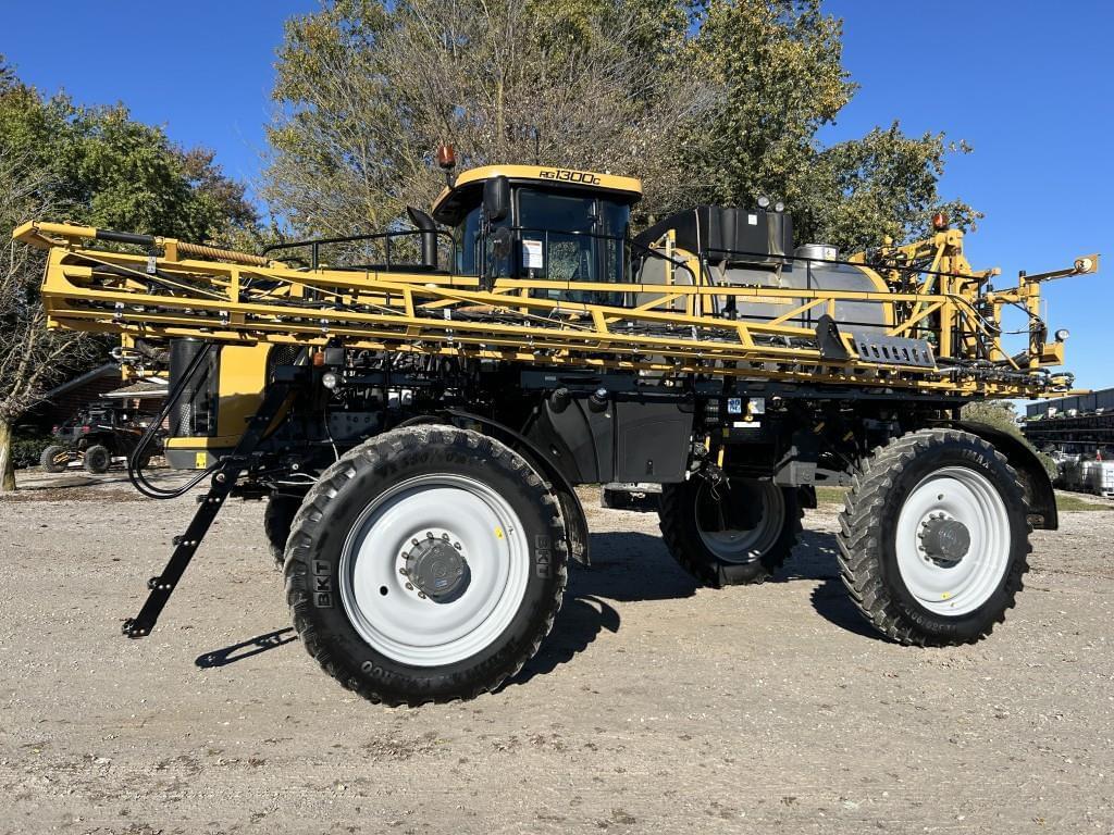Image of RoGator RG1300C Primary image