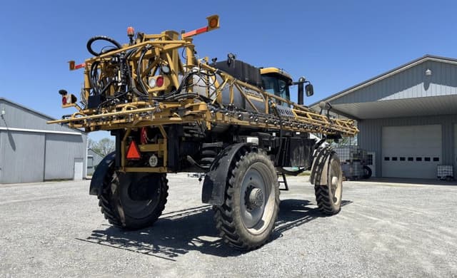 Image of RoGator RG1300C equipment image 3