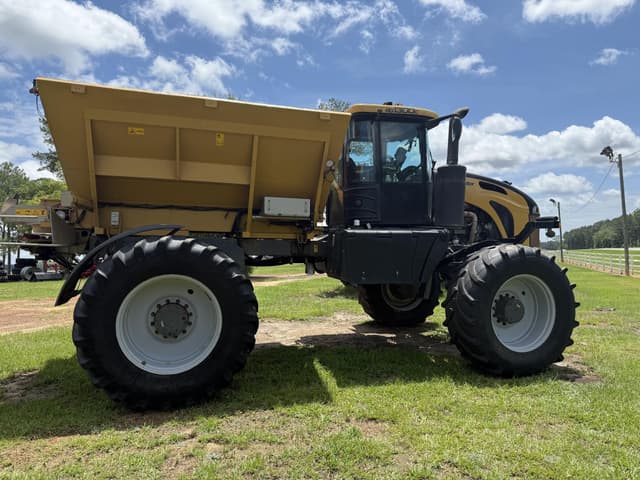 Image of RoGator RG1300C equipment image 1