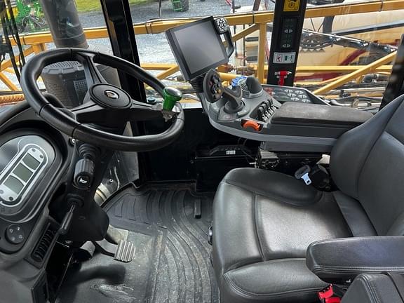 Main image RoGator RG1300C 15