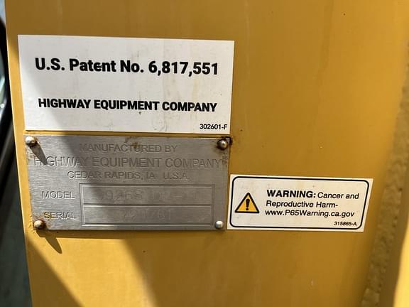 Image of RoGator RG1300C equipment image 3