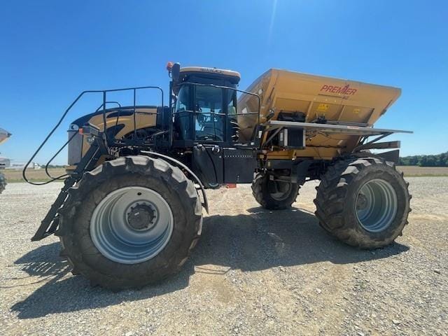 2019 RoGator RG1300C Equipment Image0