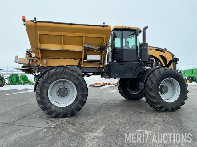 Image of RoGator RG1300C equipment image 3