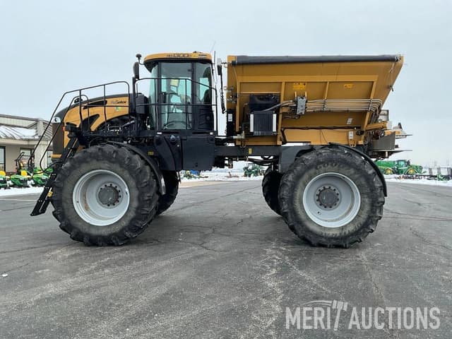 Image of RoGator RG1300C equipment image 1
