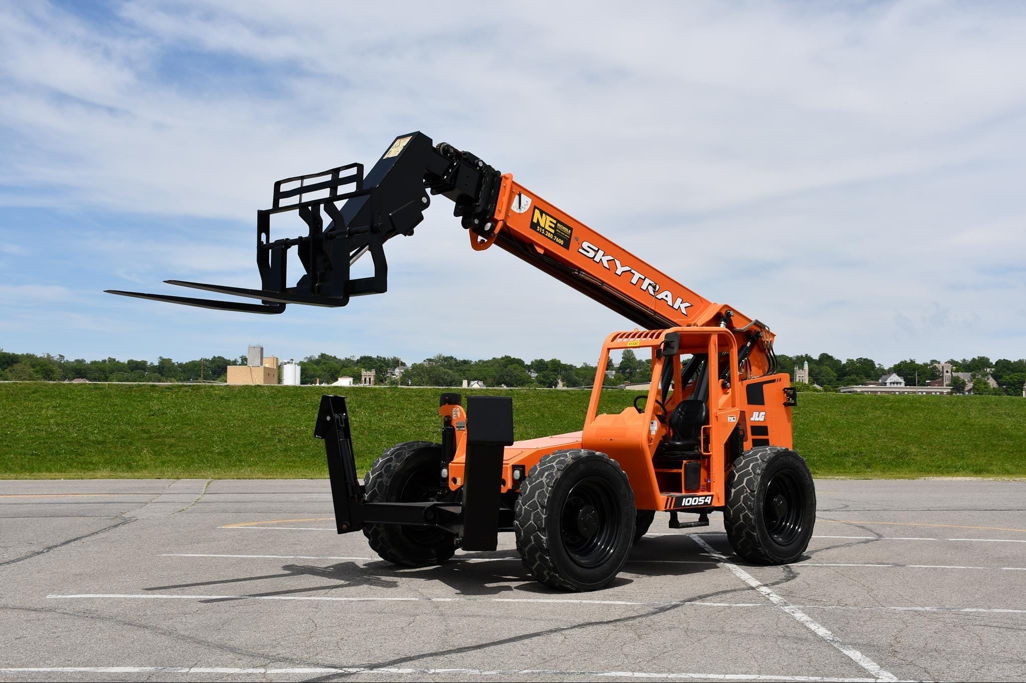 2019 Skytrak 10054 Equipment Image0