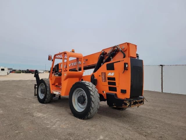 Image of Skytrak 10054 equipment image 2