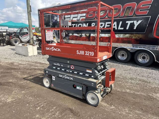 Image of Sky Jack SJIII3219 equipment image 3