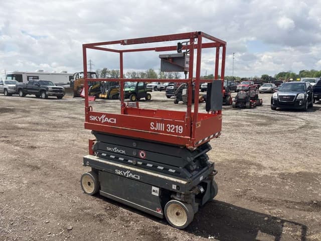 Image of Sky Jack SJIII3219 equipment image 4